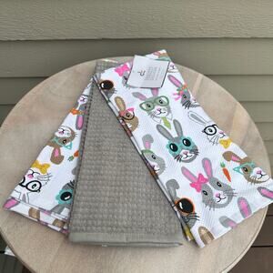 Bunny Easter Kitchen Towels Set of 3 Funny Rabbits White Deborah Connolly New